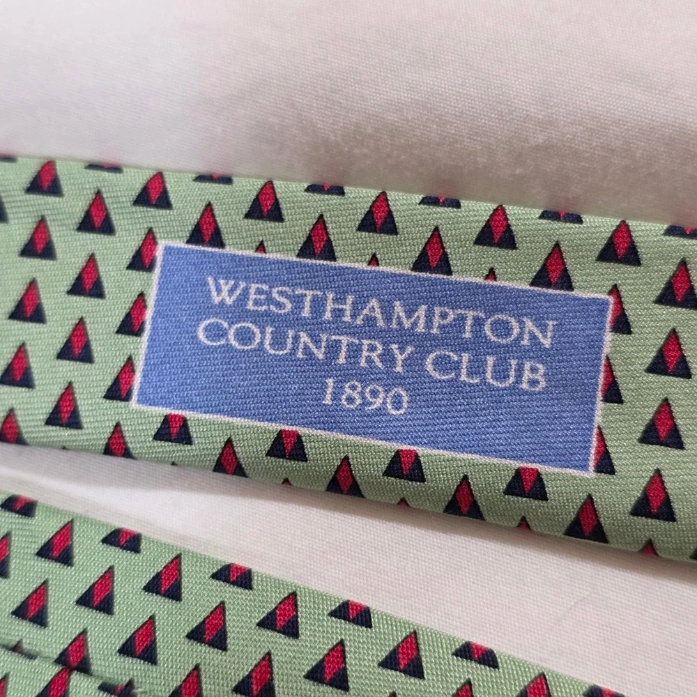 Vineyard Vines Westhampton Country Club Silk Tie Green Triangle Geometric USA
